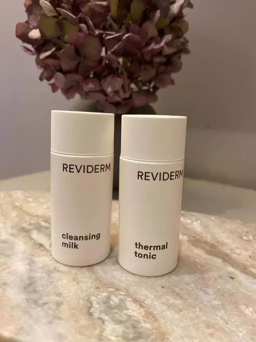 Reviderm, Biologisk Hudvård och Make up